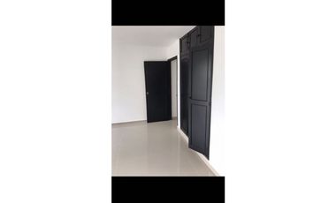 SE VENDE CASA INDEPENDIENTE 2 PISOS EN LOS ANDES