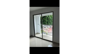 SE VENDE CASA INDEPENDIENTE 2 PISOS EN LOS ANDES