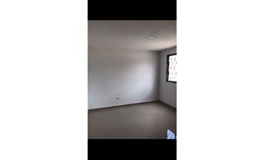 SE VENDE CASA INDEPENDIENTE 2 PISOS EN LOS ANDES