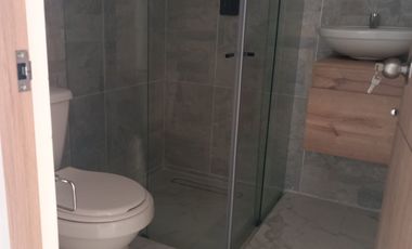 Se alquila excelente apartamento 2 piso independiente ! ubicación privilegiada en el sur del Cali Caney ! con un área 52m2. Cod A22255