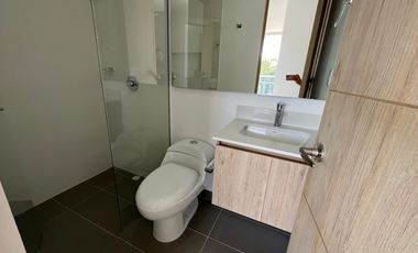 apartamento en arriendo en los colegios. Cod A510471