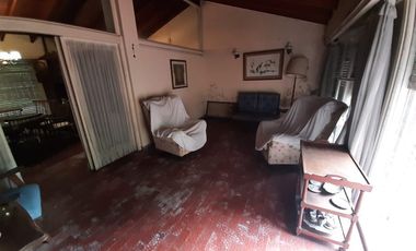 Casa en venta en Quilmes Centro