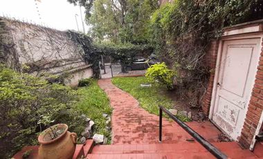 Casa en venta en Quilmes Centro