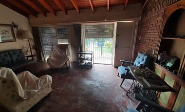 Casa en venta en Quilmes Centro