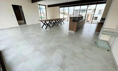 Casa en Venta 3 amplias habitaciones, Zibata GPT3462