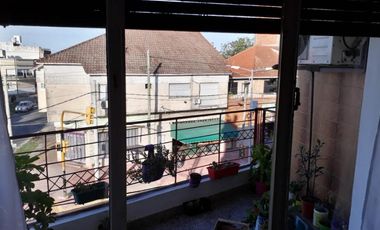 Departamento en venta en Ezpeleta Este