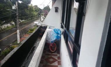 SE VENDE CASA RENTABLE CON EXCELENTE UBICACION B/ FRAGUITA BOGOTÁ.