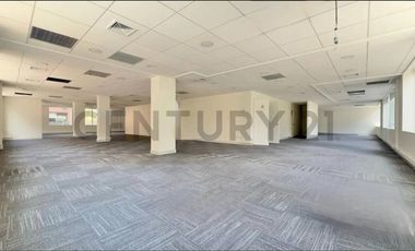 ARRIENDO OFICINA APOQUINDO EL GOLF