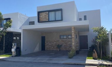 Casa en venta  Gran Valle Cholul | ENTREGA INMEDIATA |