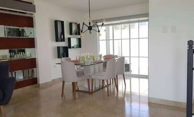 Venta casa esquinera a estrenar en Urbanización CasaLaguna cerca de Riocentro Dorado