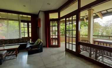DISEWA VILLA PAVILIUN NYAMAN SEJUK @ CIPAKU SAYAP SETIABUDI