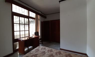DISEWA VILLA PAVILIUN NYAMAN SEJUK @ CIPAKU SAYAP SETIABUDI
