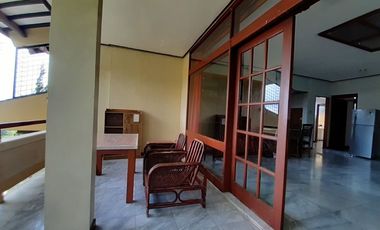 DISEWA VILLA PAVILIUN NYAMAN SEJUK @ CIPAKU SAYAP SETIABUDI