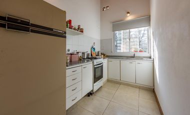 Venta - Casa 2 Dormitorios - Jardín (Centro, Roldán)