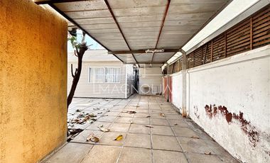 Casa en venta de 5 dorm. en Ñuñoa