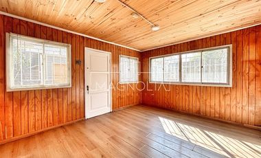 Casa en venta de 5 dorm. en Ñuñoa