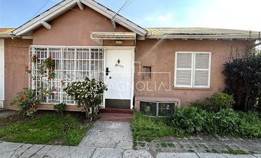 Casa en venta de 5 dorm. en Ñuñoa