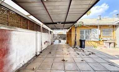 Casa en venta de 5 dorm. en Ñuñoa