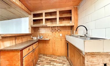 Casa en venta de 5 dorm. en Ñuñoa