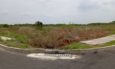 lote en venta en yumbo. Cod V11910