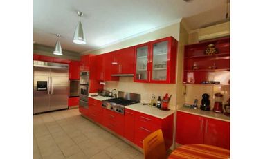 VENTA CASA AMOBLADA RESIDENCIAL PALMERAS DEL ESTE COSTA DEL ESTE