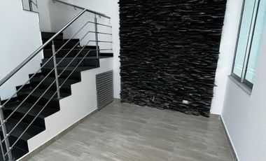casa en arriendo/venta en villa del rosario. Cod A3482