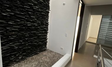 casa en arriendo/venta en villa del rosario. Cod A3482