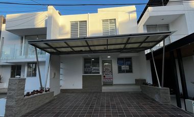 casa en arriendo/venta en villa del rosario. Cod A3482