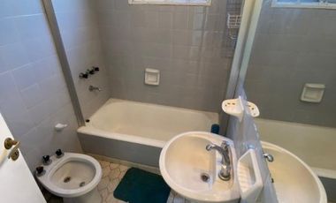 DEPARTAMENTO EN VENTA EN BERNAL.