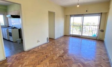 DEPARTAMENTO EN VENTA EN BERNAL.