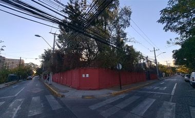 Casa en venta de 7 dorm. Calle Fresia La Florida