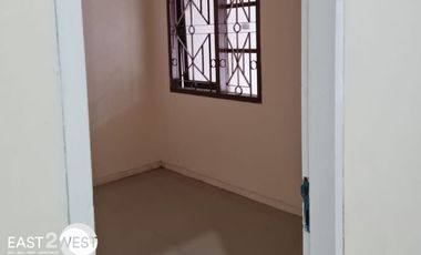 Disewakan Rumah Regency Melati Mas Tangerang Selatan Bebas Banjir Dekat Pintu Tol Kunciran