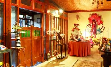 RUMAH GALERY ETNIK DEKAT KERATON JOGJA