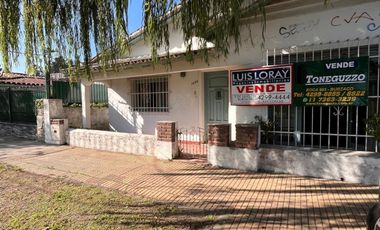 Chalet de 3 AMBIENTES en venta