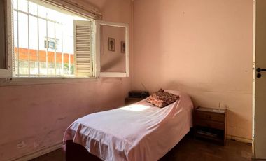 Chalet de 3 AMBIENTES en venta