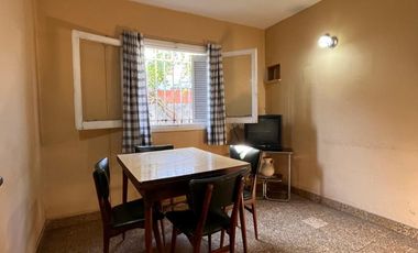 Chalet de 3 AMBIENTES en venta