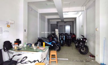 Ruko Bangunan 4 Lantai di Jl Raya Pasar Minggu Cocok Untuk Bisnis
