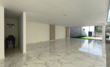 apartamento en arriendo en prados del este. Cod A31423