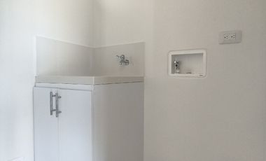 apartamento en arriendo en prados del este. Cod A31423