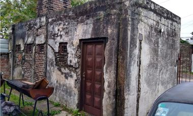 CHALET EN VENTA A RECICLAR CON LOCAL