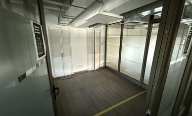 Oficina en venta en Huechuraba