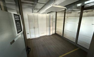 Oficina en venta en Huechuraba