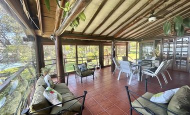 Piscina Quincho Orilla Lago Privado y en Condominio