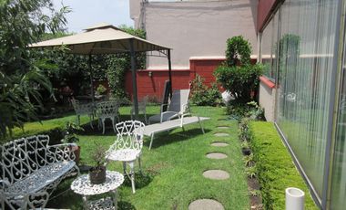 Casa en venta en Circuito Juristas, Ciudad Satélite, Estado de México