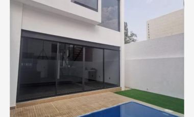 Moderna casa lista para estrenar zona fresca al norponiente de Cuernavaca sobre