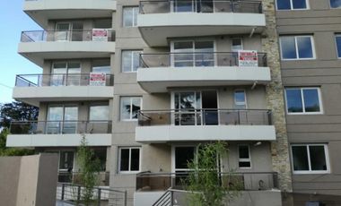 Edificio de categoría, Bv. Evita esquina Rivadavia, Moreno, exclusivas unidades.
