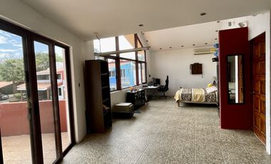 Casa en Venta Atlixco, Puebla con Alberca, Palapa y Jardín en Área Común