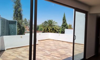 Casa en Condominio en Lomas Quebradas