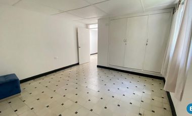 casa en arriendo en villa del este. Cod A119