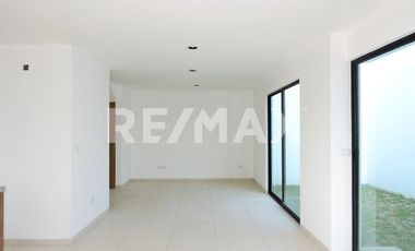 VENTA DE CASA EN MEXICALTZINGO 